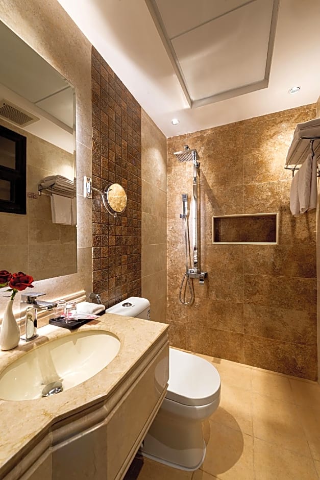 Beach View Hotel - فندق فيو الشاطي