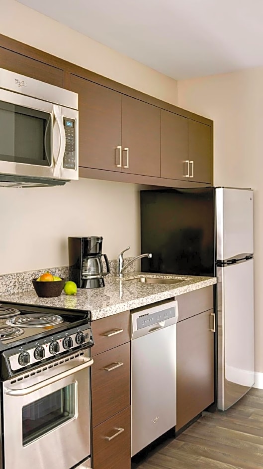 TownePlace Suites by Marriott Grand Rapids Airport Southeast