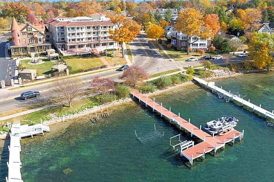 Bella Vista Suites Lake Geneva