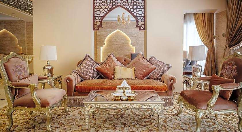 Crystal Plaza Al Majaz Hotel