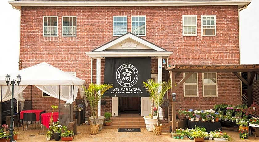 Iza Kamakura Guest House And Bar