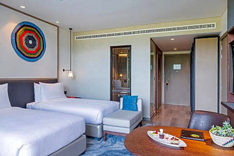 Deluxe Double Room with City View