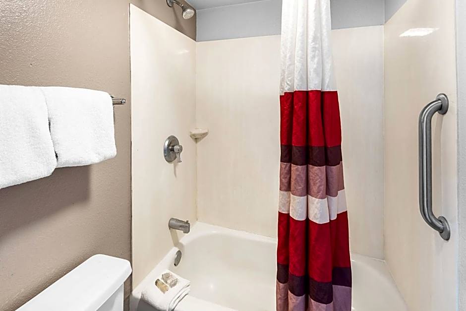 Red Roof Inn Indianapolis North - College Park