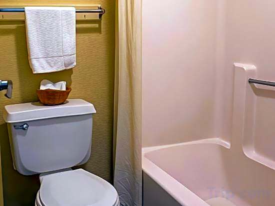 Americas Best Value Inn-Monroeville