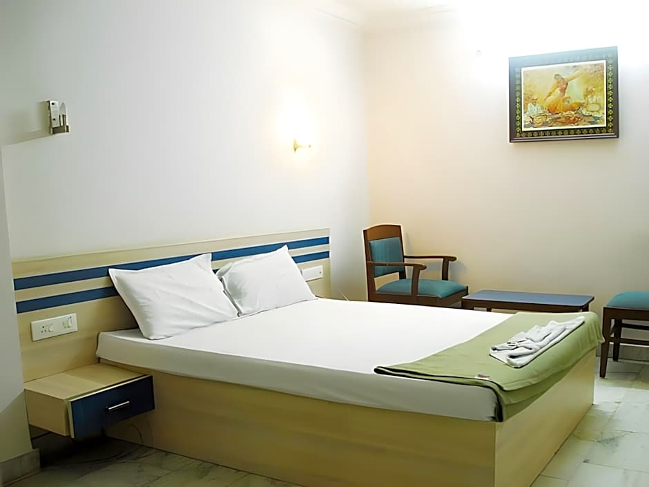 Hotel Nakshatra Inn