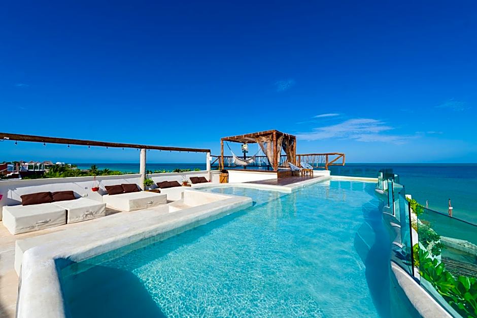 Spirit Holbox