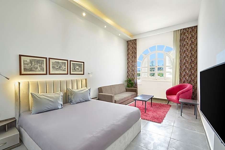 Le Royal Marina Hotel