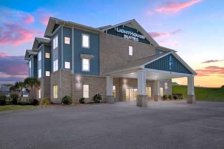 Lighthouse Suites - Best Western Signature Collection