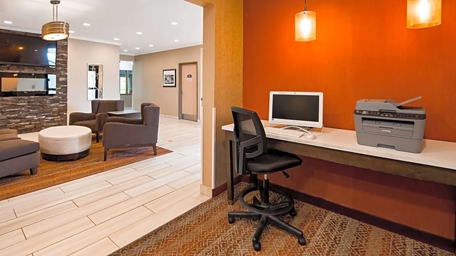 Best Western Pearl City Inn