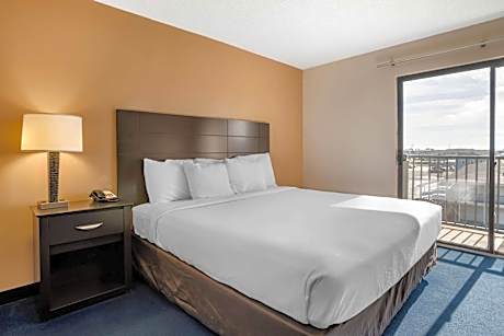 King Room with Whirlpool - Non-Smoking