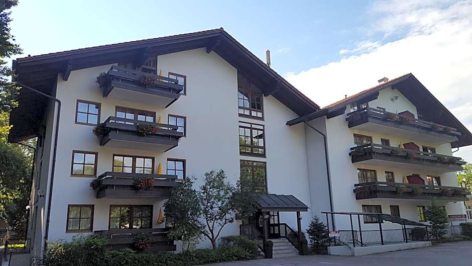 Appartment-Hotel-Holzl