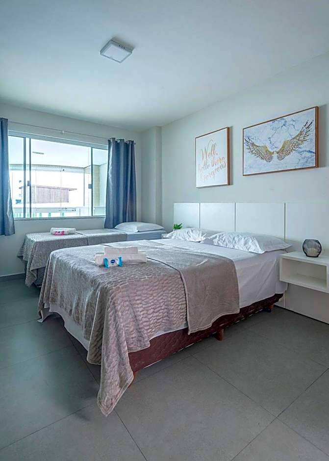 ITNC024- Apê com 4 quartos na Av. Atlântica de BC