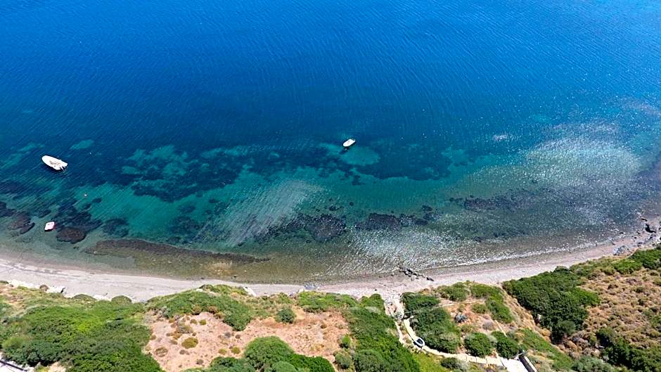 Aelia Collection Suites - Adults Friendly