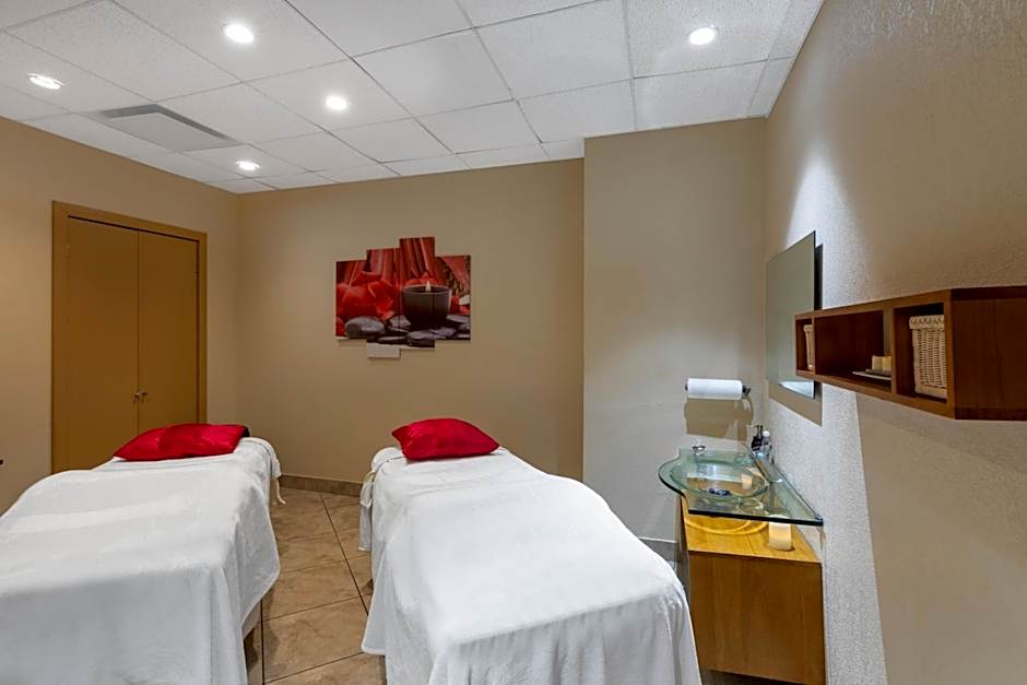 Wyndham Grand Oklahoma City Downtown