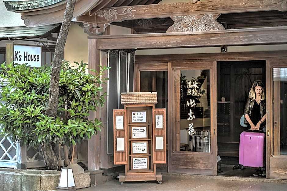 K's House Ito Onsen - Historical Ryokan Hostel