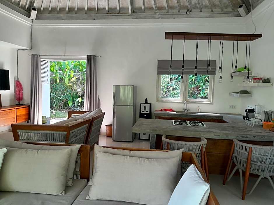 Balian Bliss Retreat Bungalow & Villas