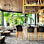 Renaissance by Marriott Boca Raton Hotel