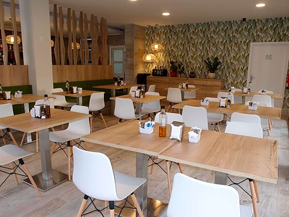Hospedium Hotel Abril