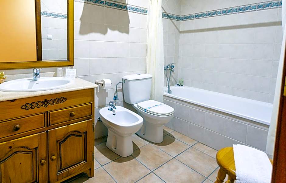 Hotel Rural Serrella