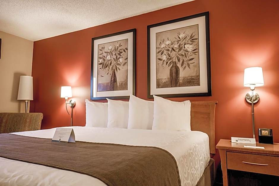 Quality Inn & Suites Saskatoon