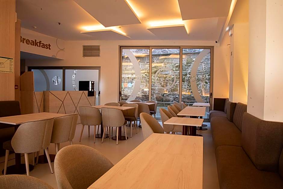 Hotel Porto Interface Trindade By Kavia