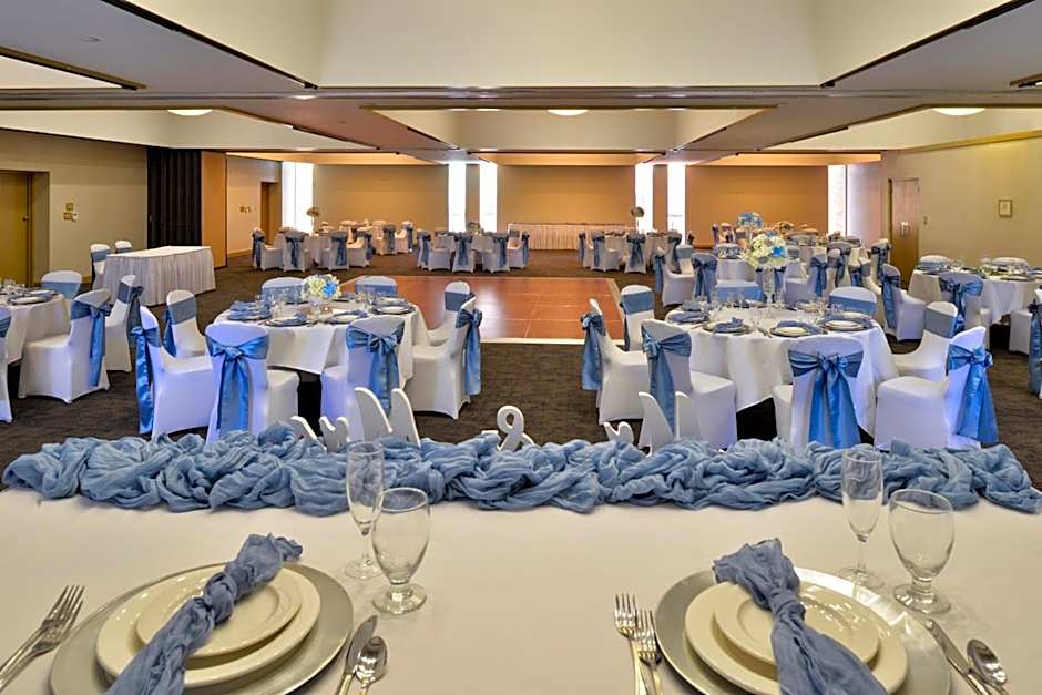 Hawthorne Inn & Conference Center