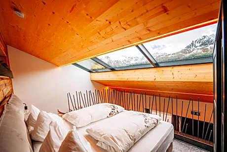 Double Room with Mountain View