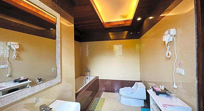 Villa Phonethip Mekong Riverside