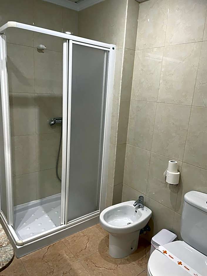 HOTEL MORENO