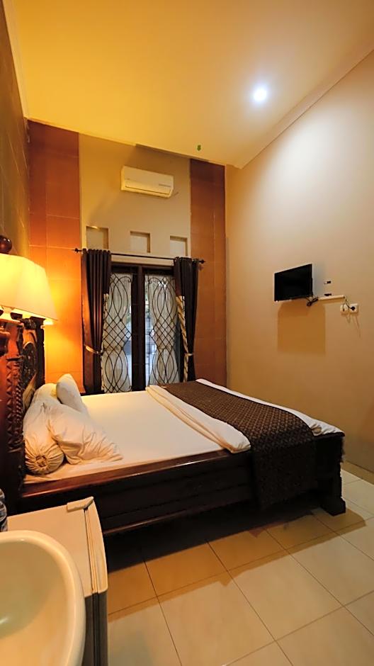 griya desa hotel & pool