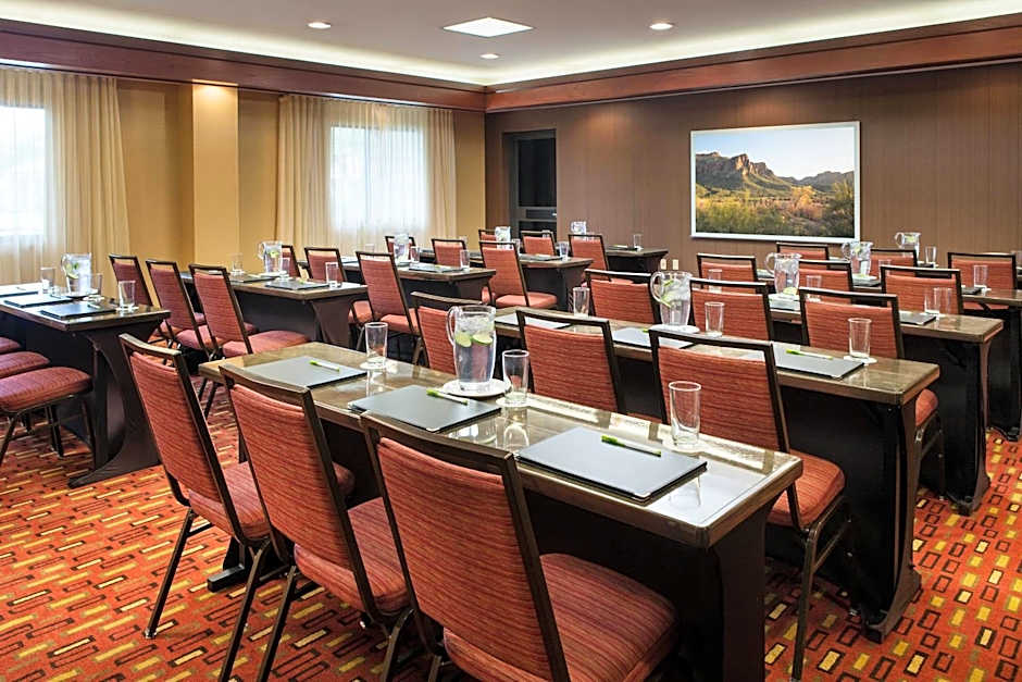 Courtyard by Marriott Scottsdale Old Town