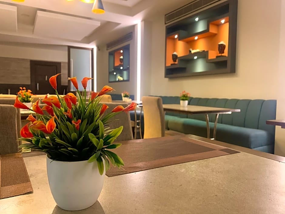 Hotel Royale Residency