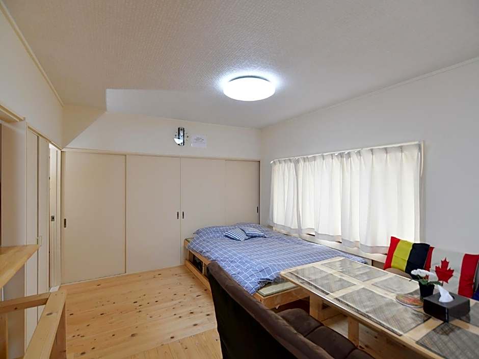 STAY IN OTAKI