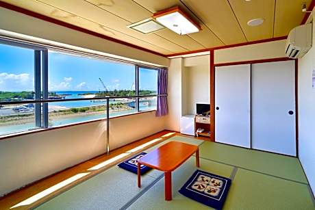 Japanese-Style Room