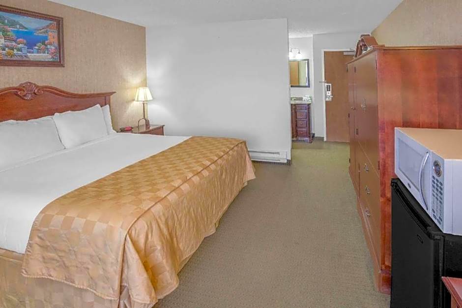 Days Inn by Wyndham Eureka CA