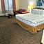 La Quinta Inn & Suites by Wyndham Sawgrass