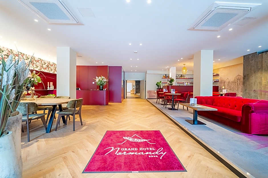 Grand Hotel Normandy