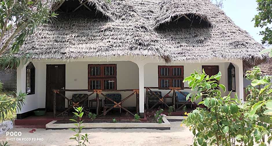 Menai Bay Beach Bungalows