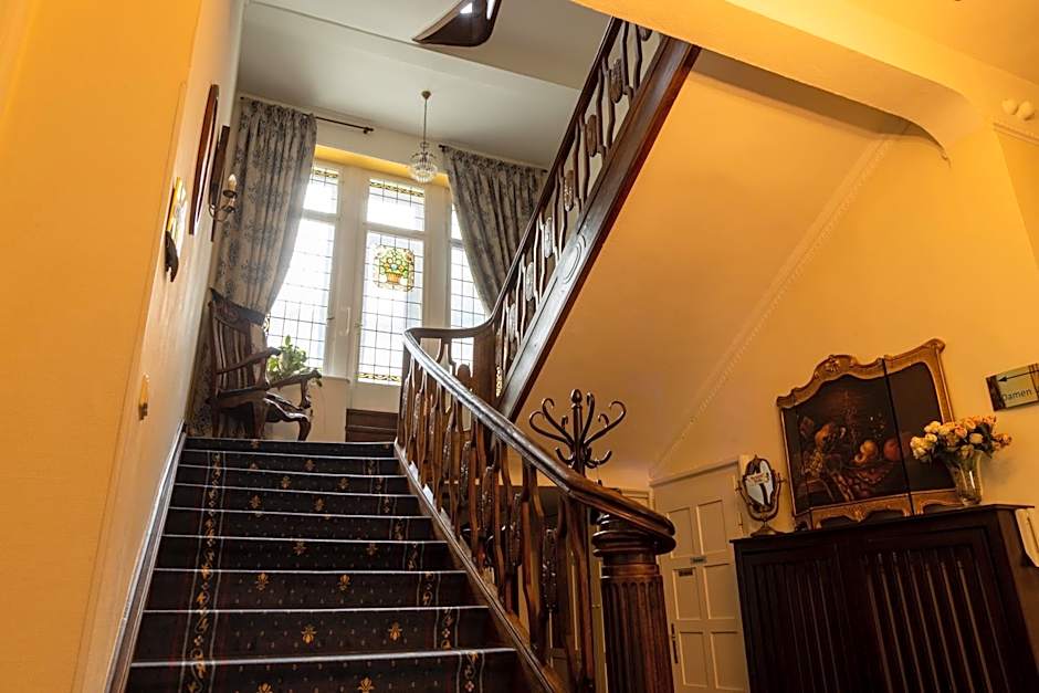 Hotel Weisses Haus