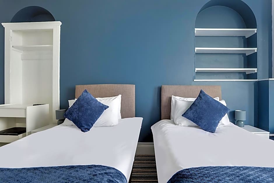 OYO Lord Kitcheners Guest House