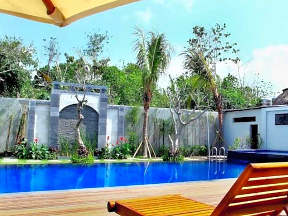 Grand Royal BIL Hotel