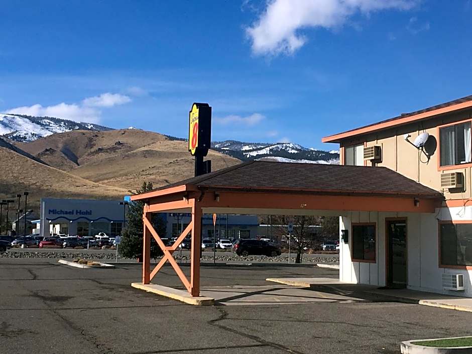 Super 8 by Wyndham Carson City