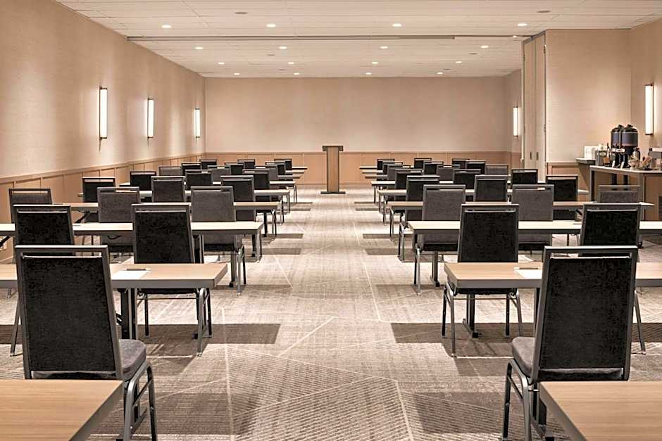 Sheraton Minneapolis Downtown Convention Center