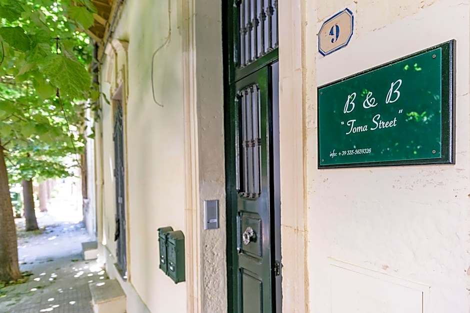 B&B Toma Street