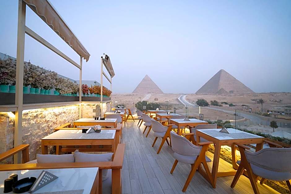 Great Pyramid Inn