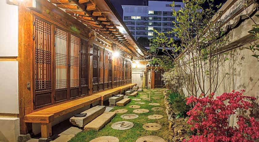 Gaeunchae Hanok Guesthouse Jeonju