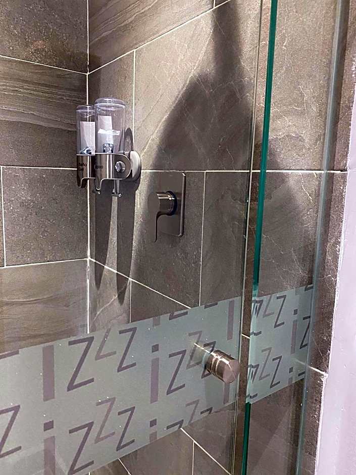 izZzleep WTC Mexico (world trade center Mexico)