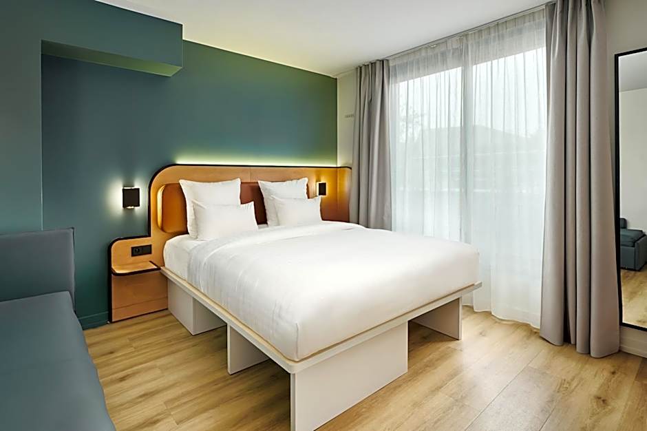 Moxy by Marriott Paris Bastille