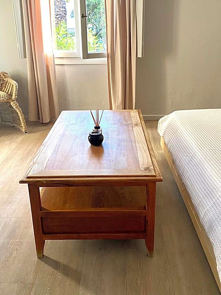 Rania Apartments Sea View