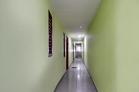 SPOT ON Raahila Mansion